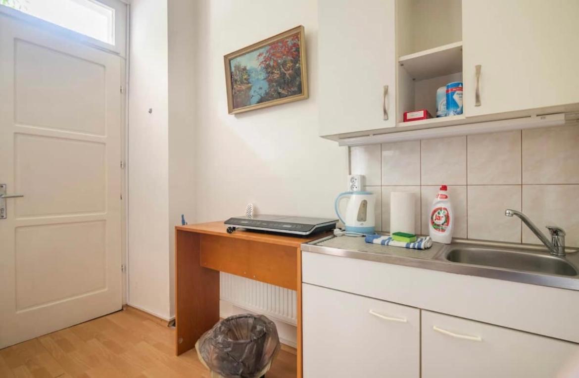Apartment Stepanska ปราก ภายนอก รูปภาพ