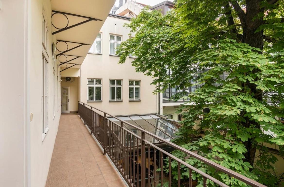 Apartment Stepanska ปราก ภายนอก รูปภาพ