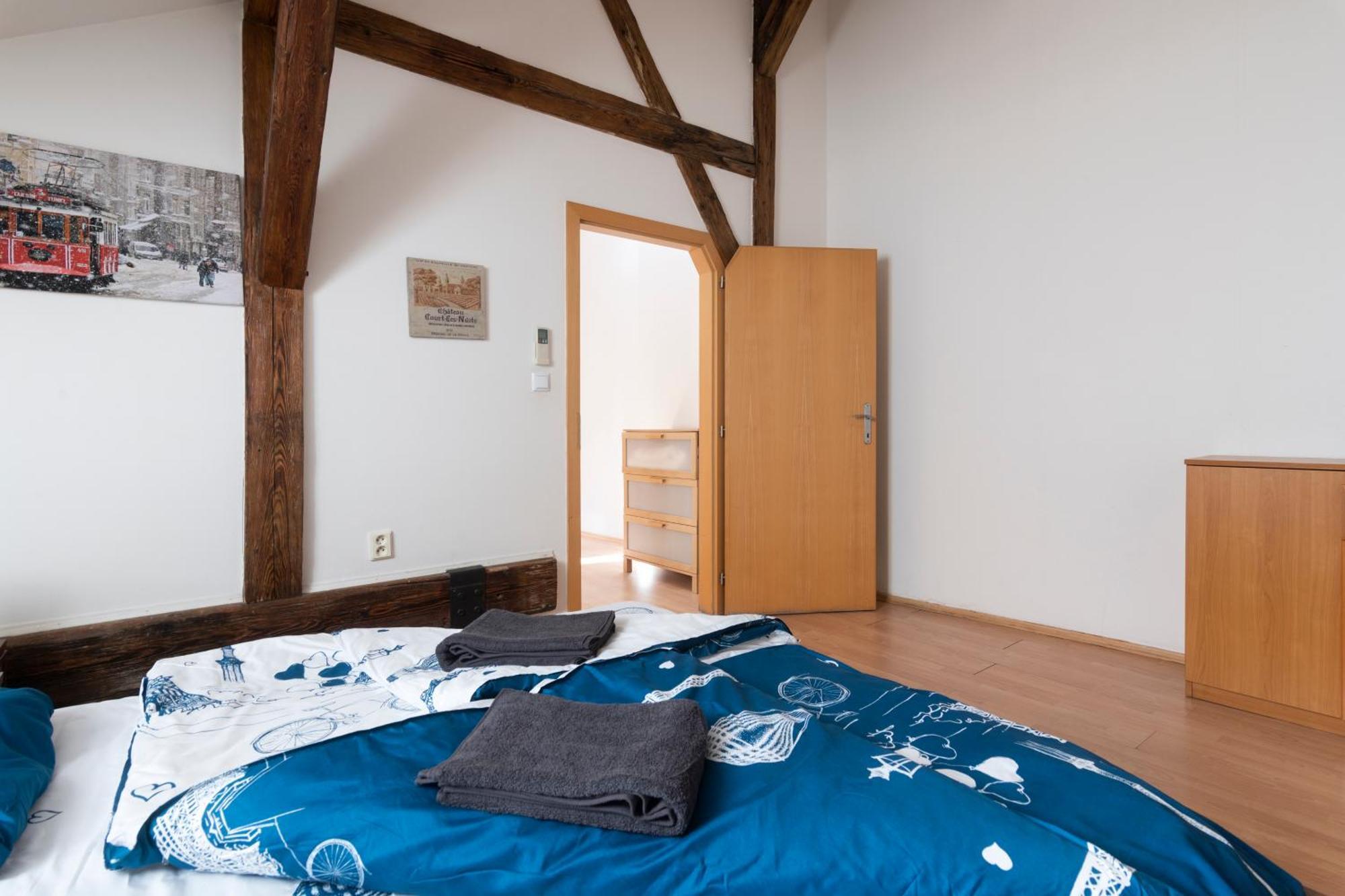 Apartment Stepanska ปราก ภายนอก รูปภาพ