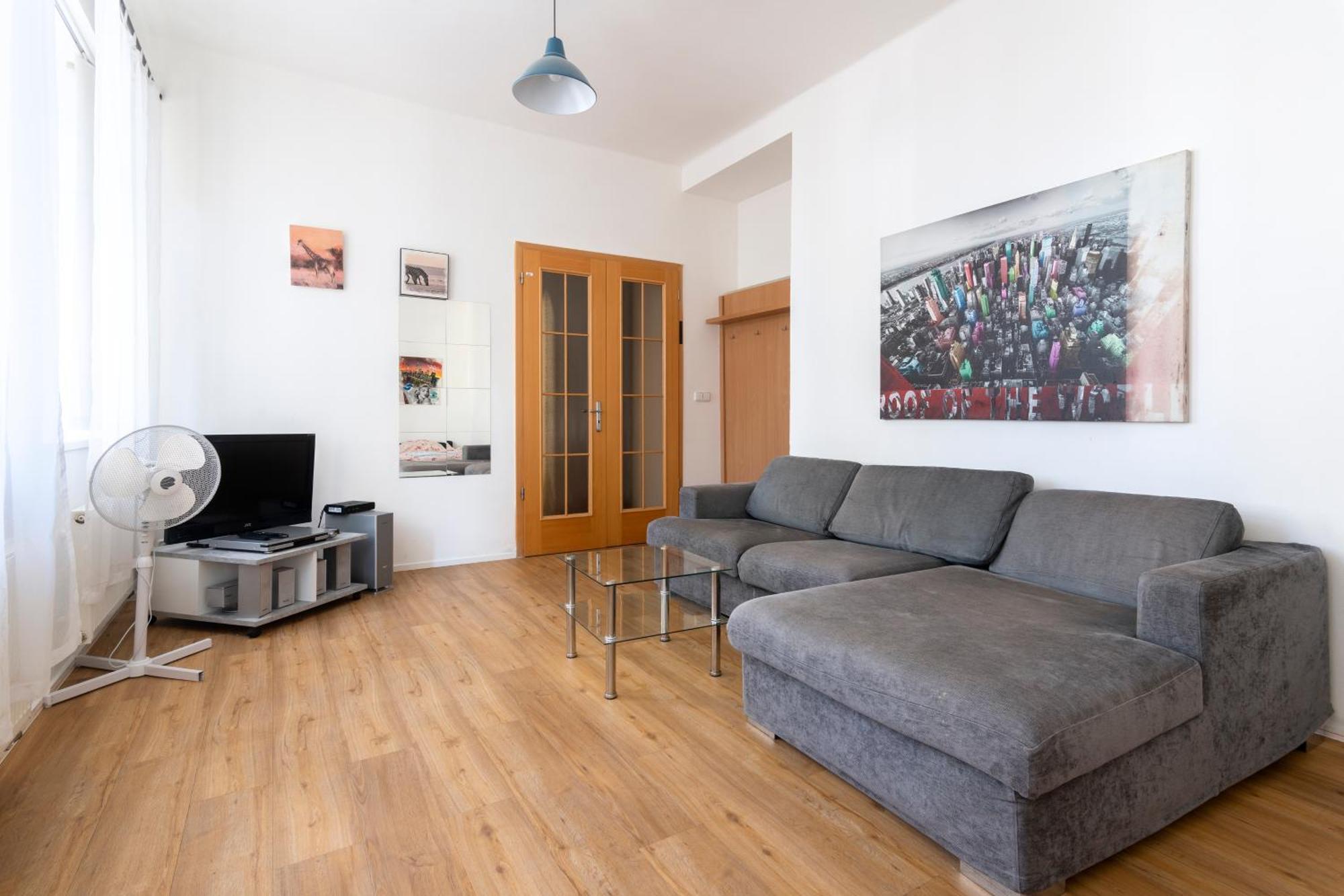 Apartment Stepanska ปราก ภายนอก รูปภาพ