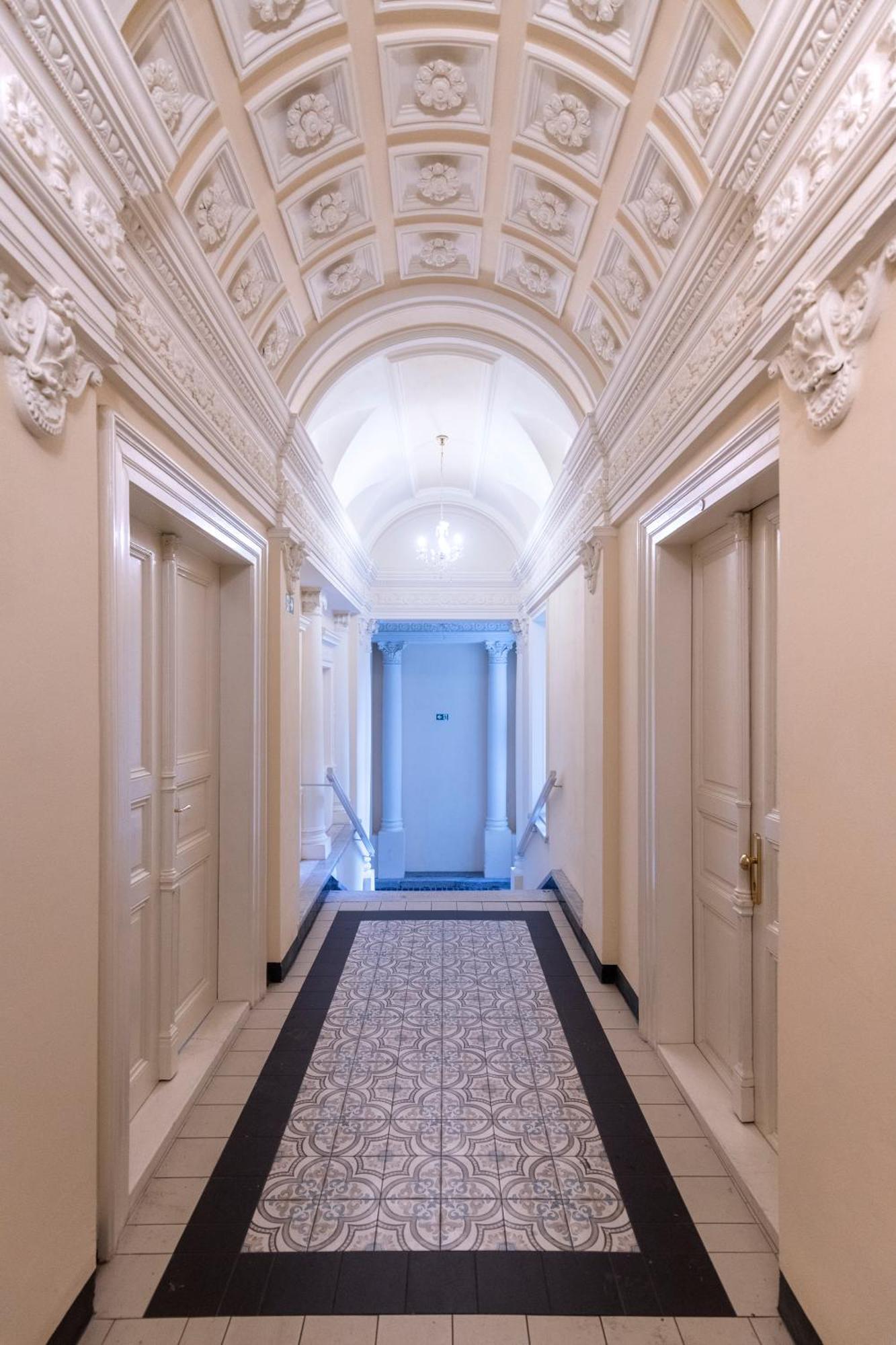 Apartment Stepanska ปราก ภายนอก รูปภาพ