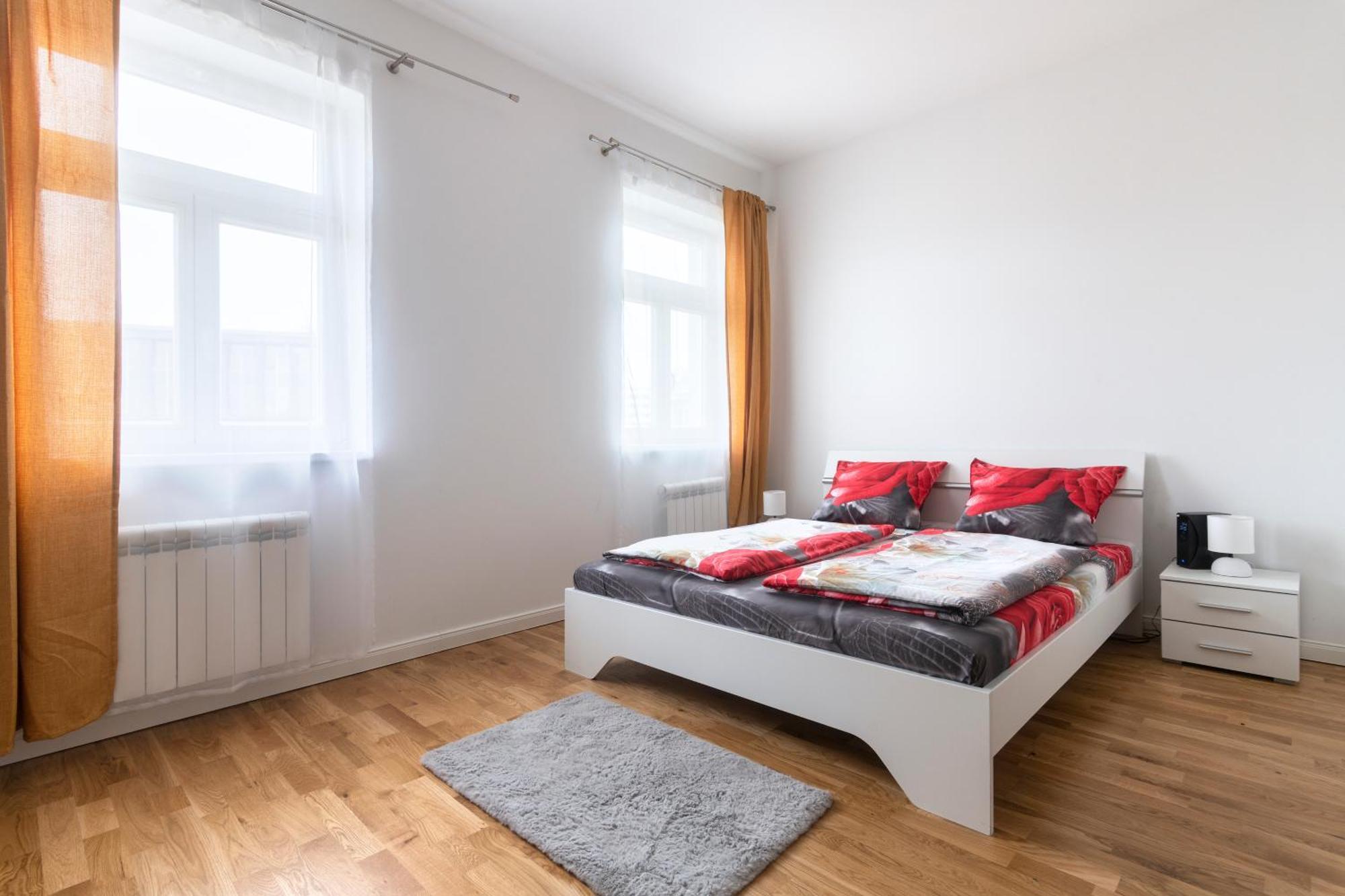 Apartment Stepanska ปราก ภายนอก รูปภาพ
